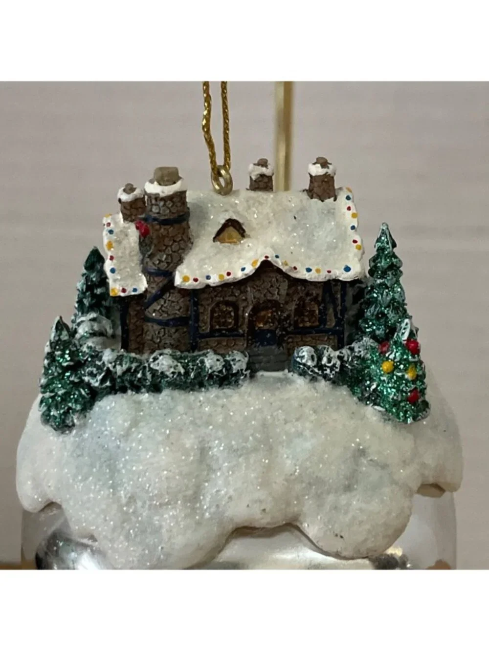 Thomas Kinkade Stonehearth Hutch Sleigh Bells Christmas Ornament Collection 2006